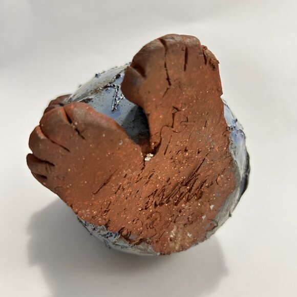 Vintage Sara Meadows Balloon People Pottery Signed wizard holding a star wand - Picture 8 of 11